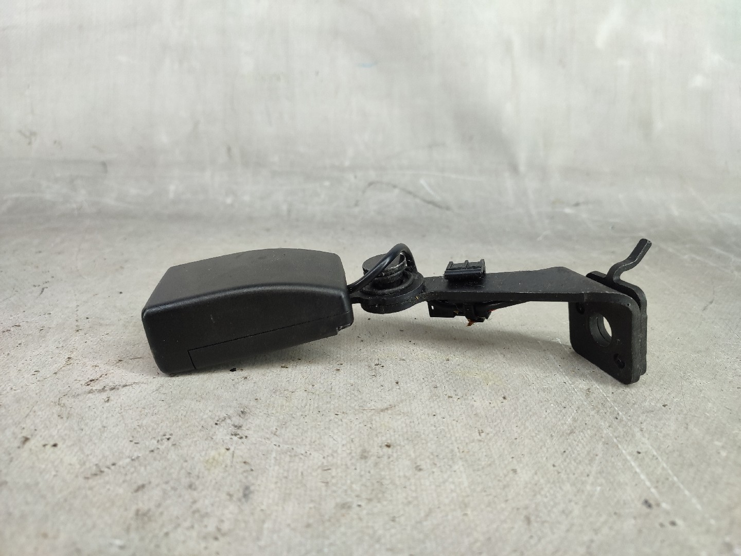 Fibbia cintura posteriore sinistra BMW 4 Gran Coupe (F36) Imagem-2