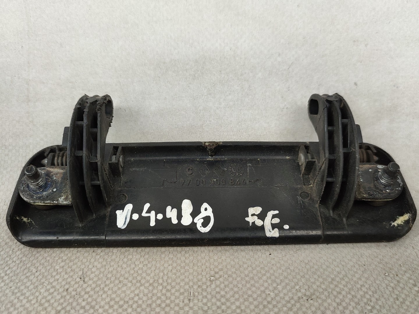 Puxador porta frente esquerda RENAULT Clio I (B/C57_, 5/357_) Imagem-1