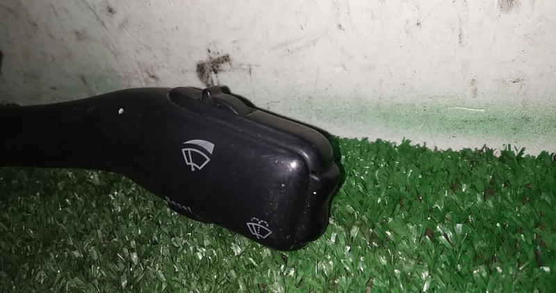 Manípulo do limpa vidros SEAT Leon (1M1) Imagem-1