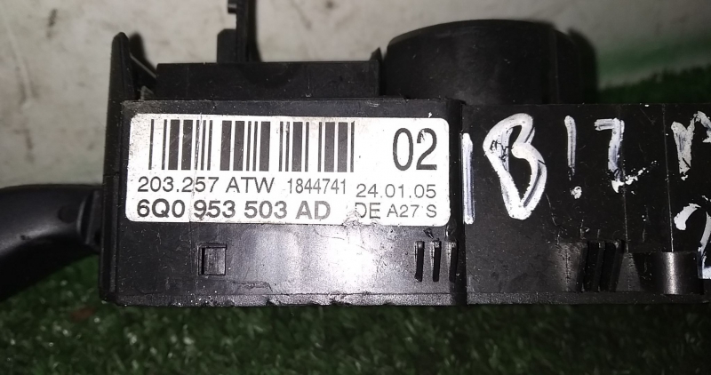 Conjunto / manetes de luzes e limpa vidros SEAT Ibiza III (6L1) Imagem-4