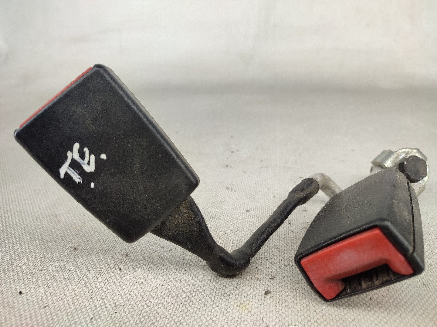 Fibbia cintura posteriore sinistra AUDI A3 Sportback (8PA) Imagem-1