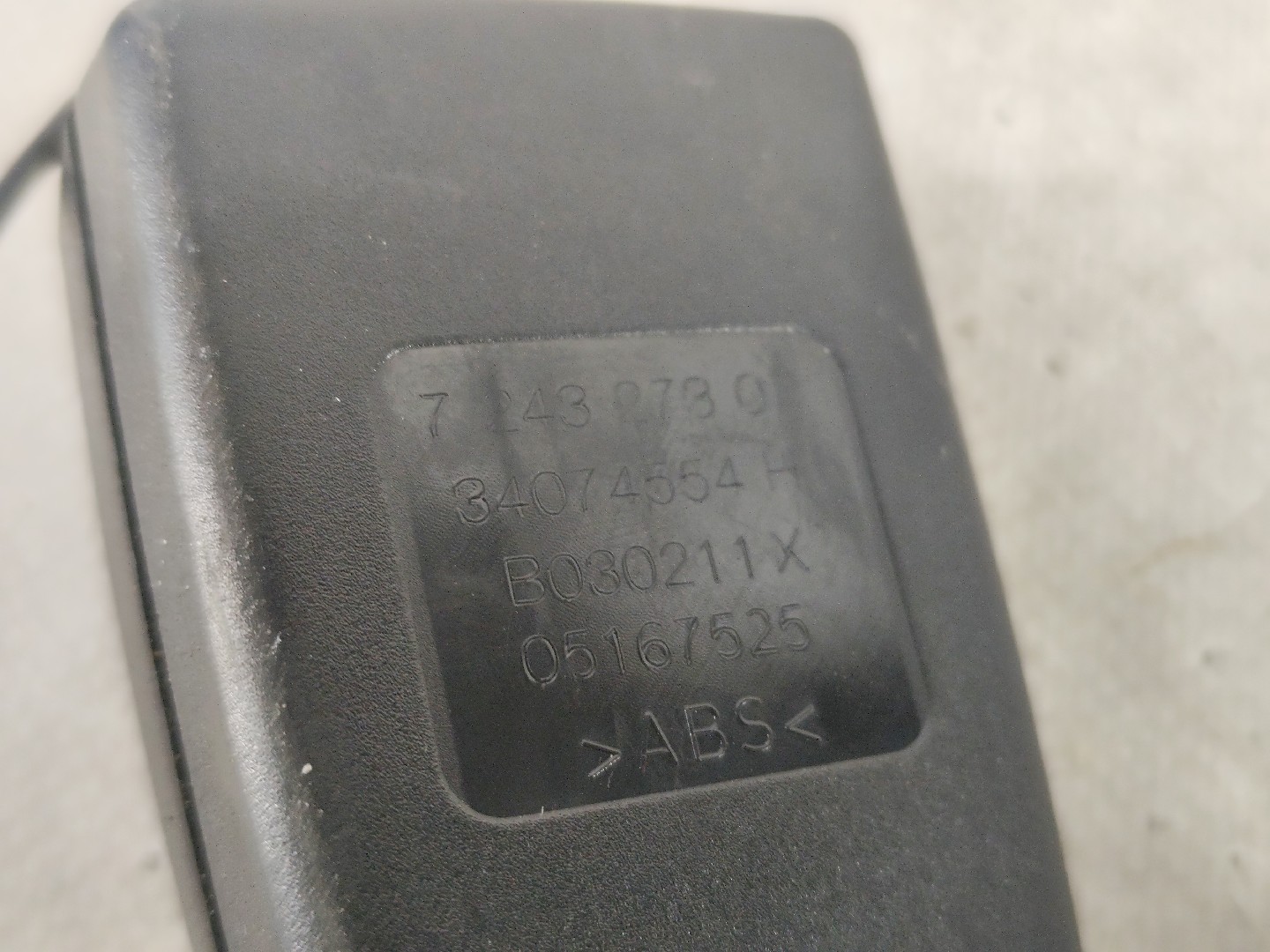 Fibbia cintura posteriore sinistra BMW 5 (F10) Imagem-4