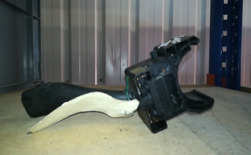 Manípulo do limpa vidros SEAT Leon (1M1) Imagem-1