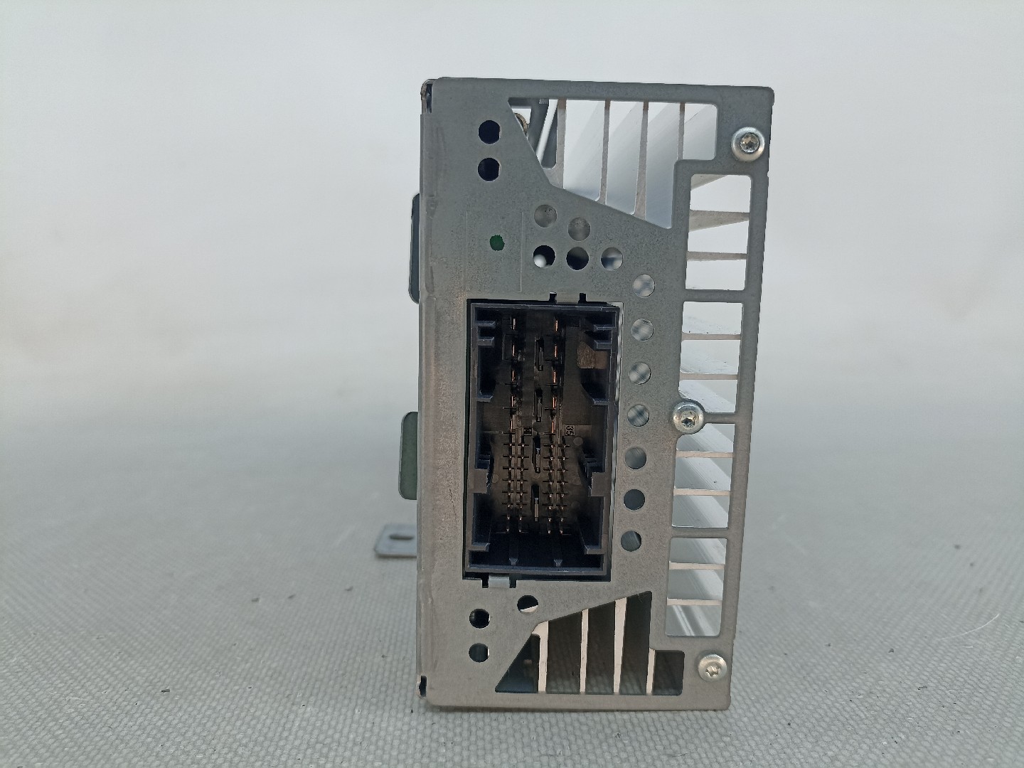 Amplificador de colunas BMW 5 Touring (F11) Imagem-3