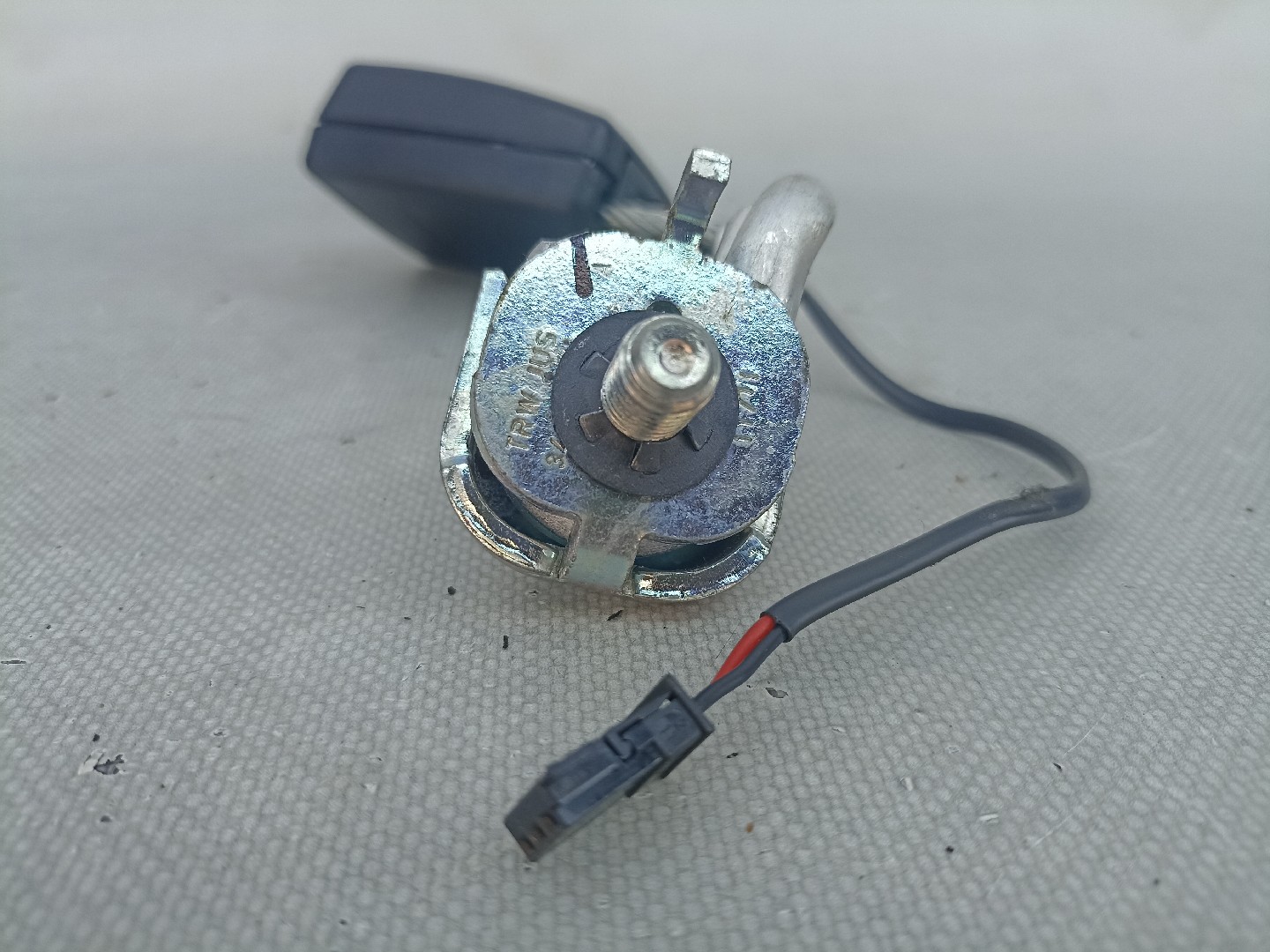 Fibbia cintura posteriore sinistra BMW 5 Touring (F11) Imagem-3