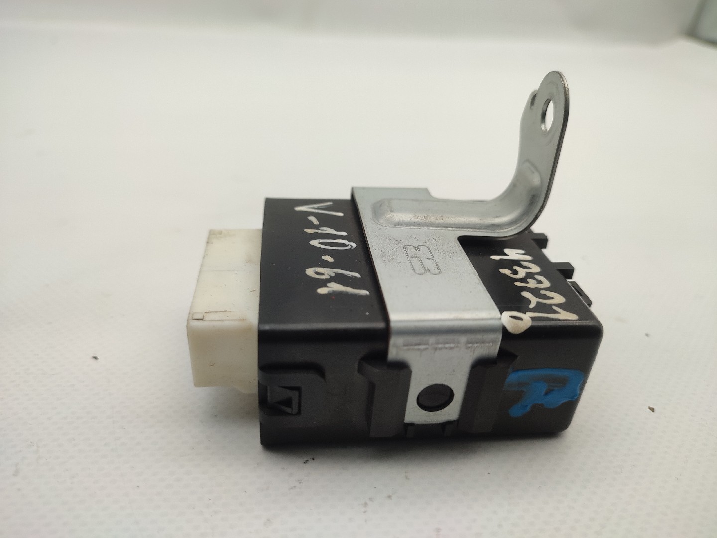 Centralina motor / ECU TOYOTA iQ (_J1_) Imagem-2