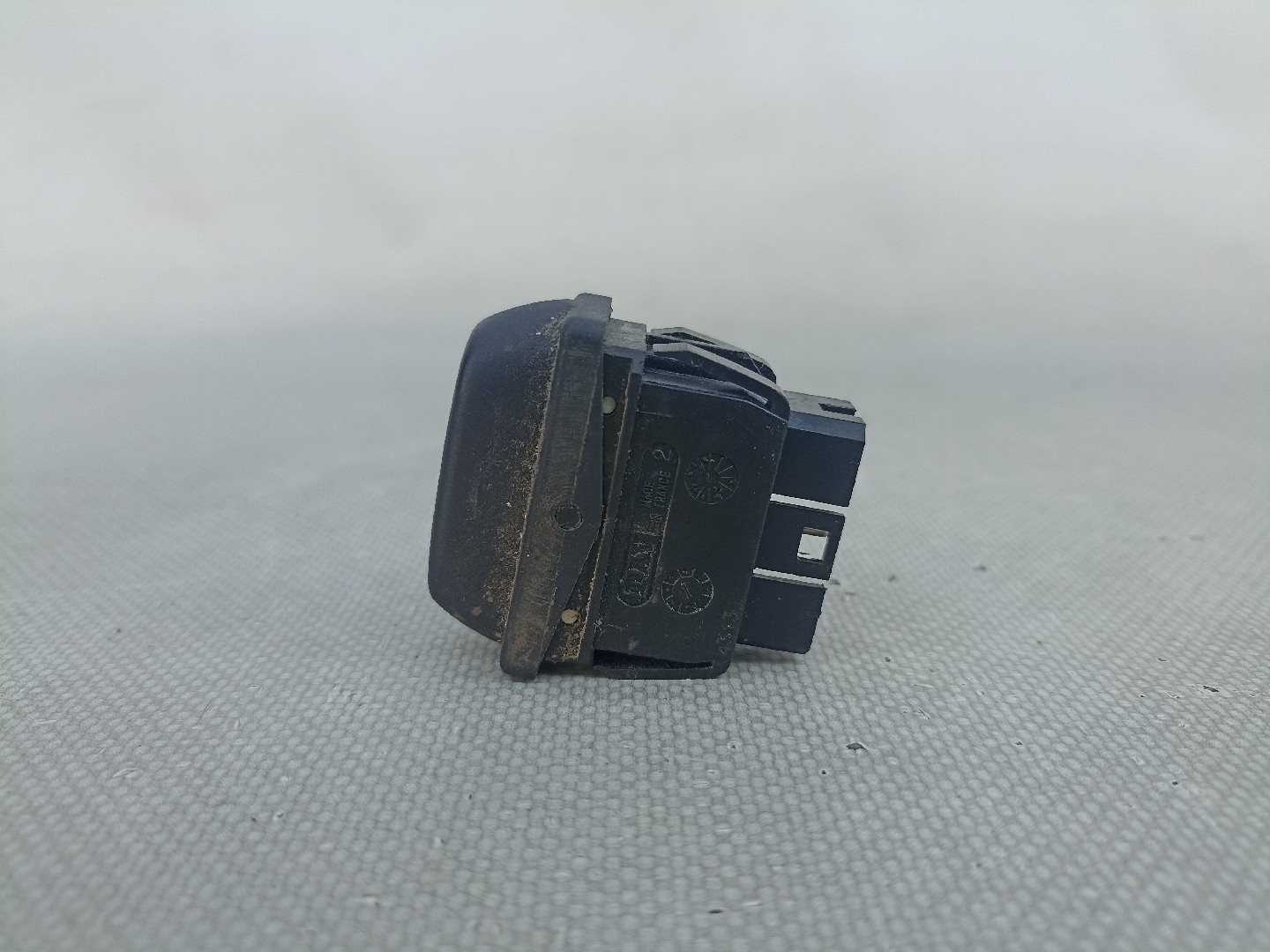 LEVE VITRE ELECTRIQUE AVANT DROIT : 00009222K6 | PEUGEOT 306 Phase 2