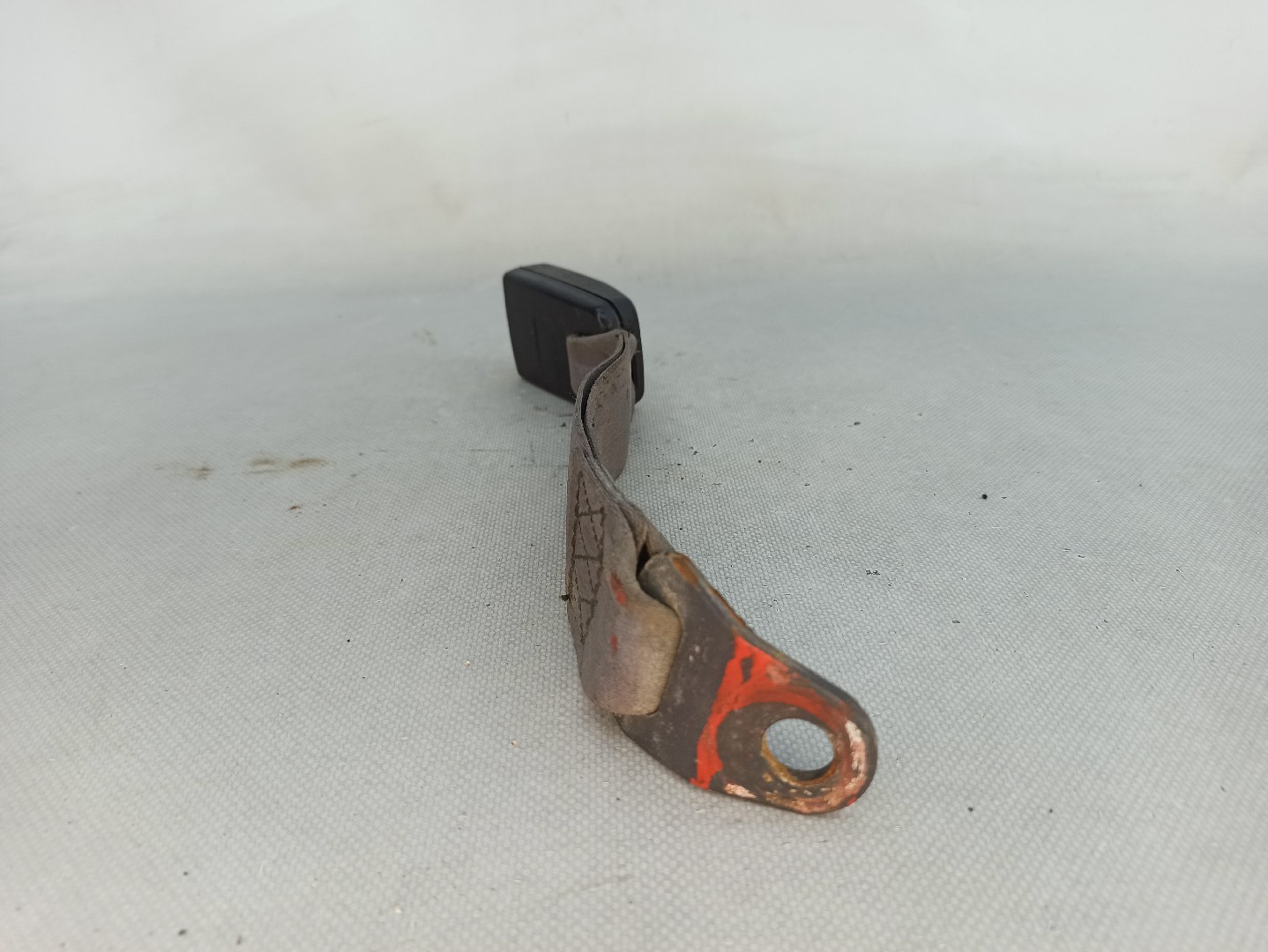 Fibbia cintura posteriore sinistra NISSAN Patrol III Wagon (W260) Imagem-3