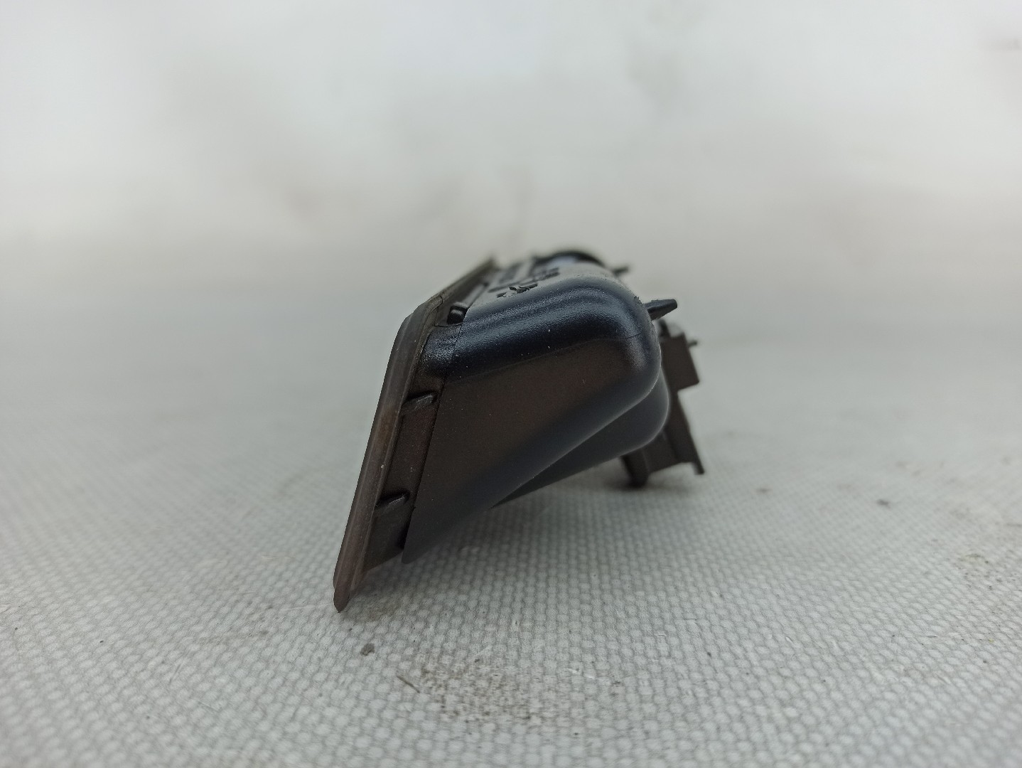 Manija portón trasero BMW 5 Touring (E61) Imagem-3