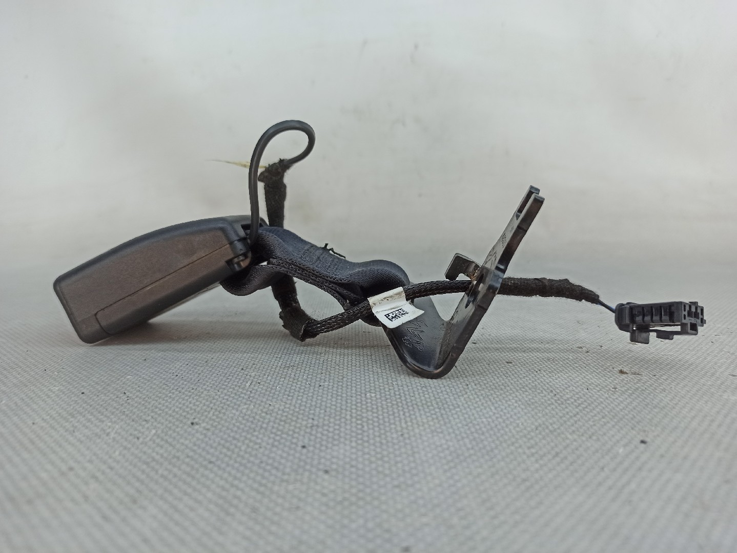 Fibbia cintura posteriore sinistra PEUGEOT 2008 II (U_) Imagem-1