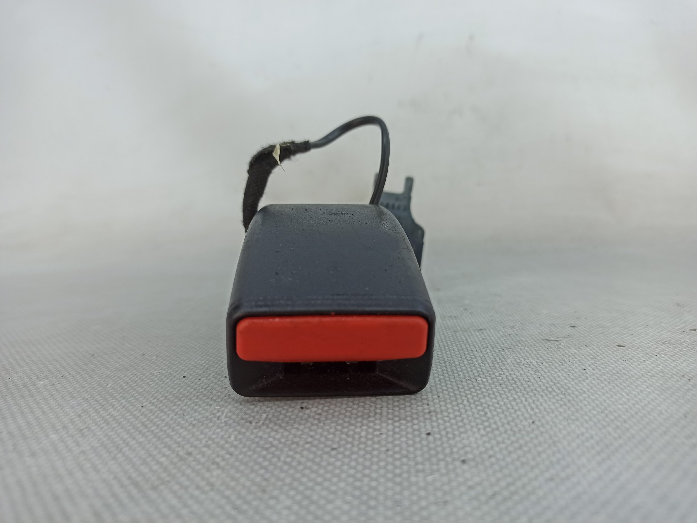 Fibbia cintura posteriore sinistra PEUGEOT 2008 II (U_) Imagem-2