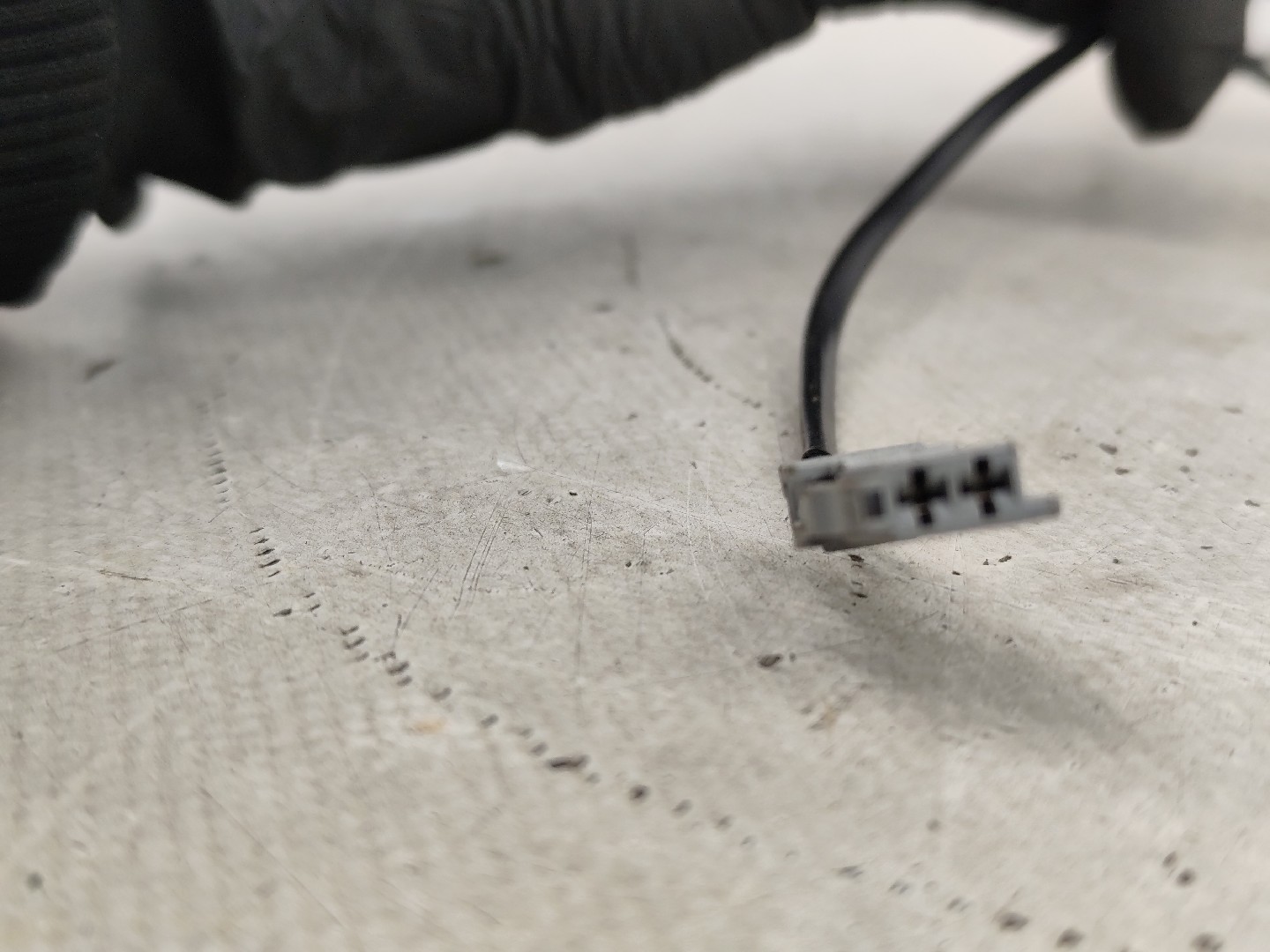 Fibbia cintura posteriore sinistra OPEL Astra K Imagem-5