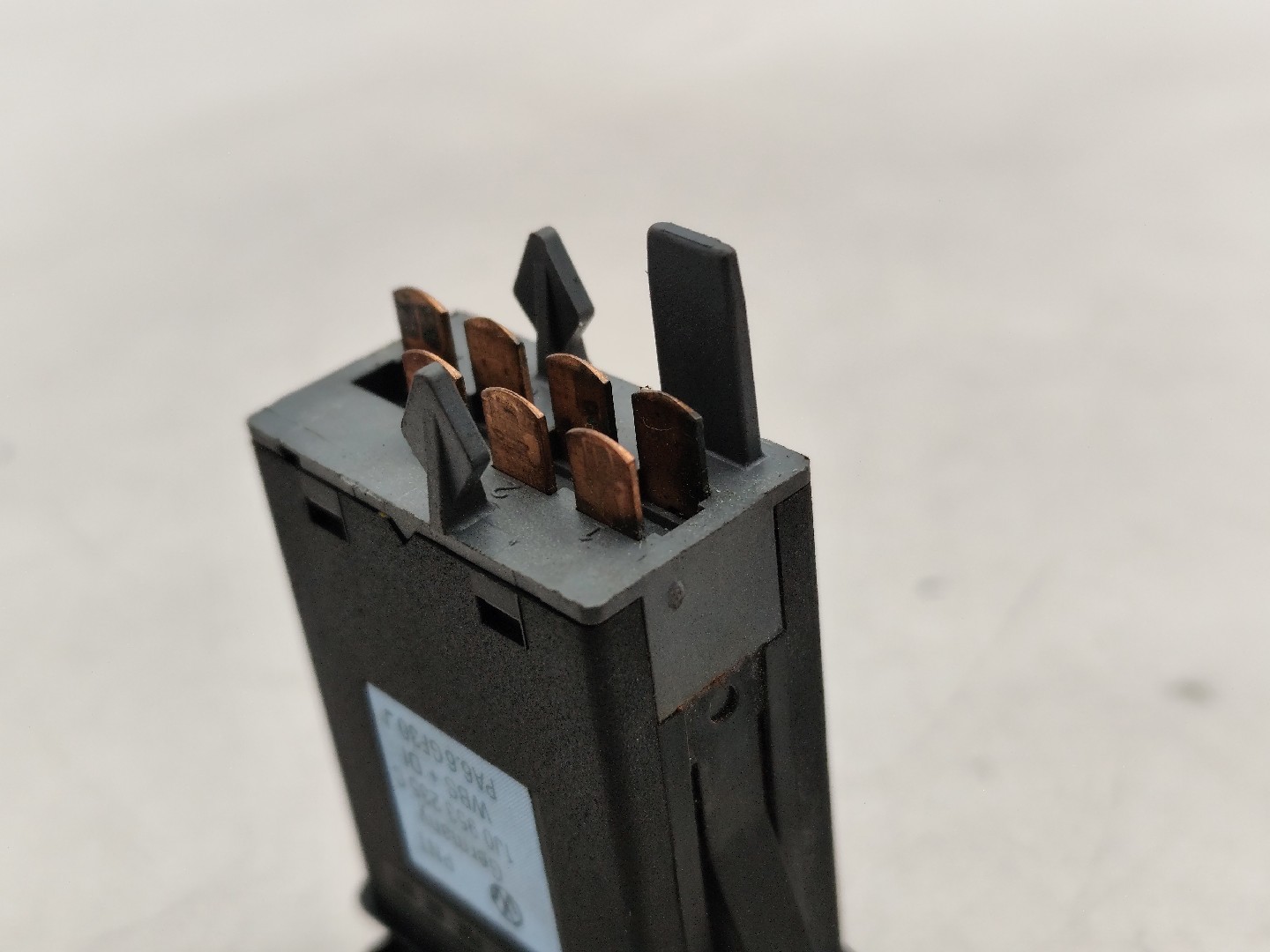 Warning Switch VOLKSWAGEN Golf IV (1J1) Imagem-2