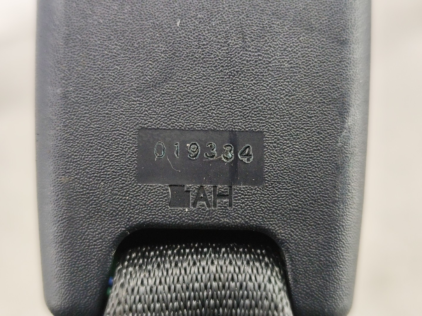 Fibbia cintura posteriore sinistra TOYOTA Auris Touring Sports (_E18_) Imagem-4