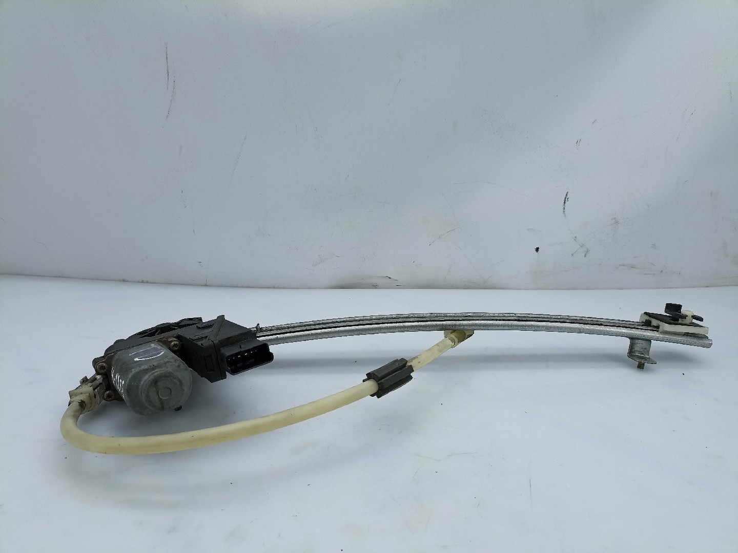 Elevalunas trasero derecho RENAULT Laguna II (BG0/1_) Imagem-1