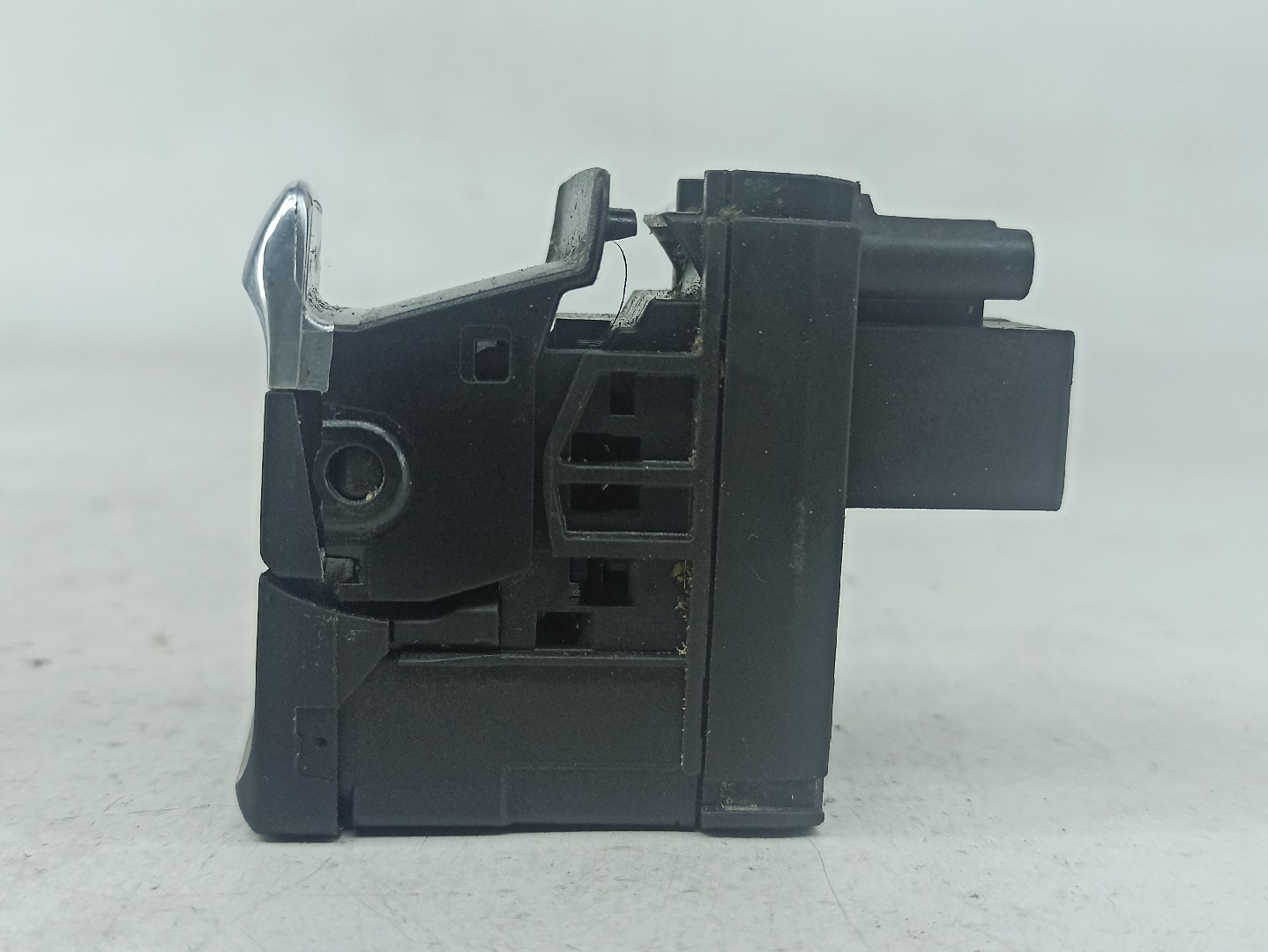 Travão de mão / parque AUDI A4 Avant (8K5, B8) Imagem-1