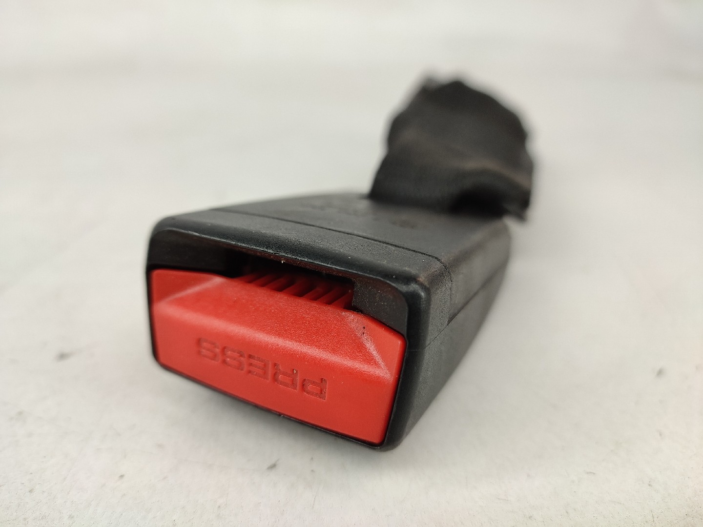 Fibbia cintura posteriore sinistra BMW 3 (F30, F80) Imagem-1