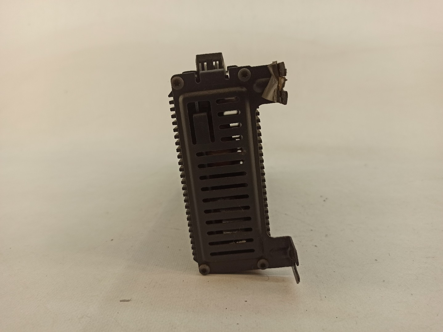 Amplificador de colunas PEUGEOT 406 Coupé (8C) Imagem-3