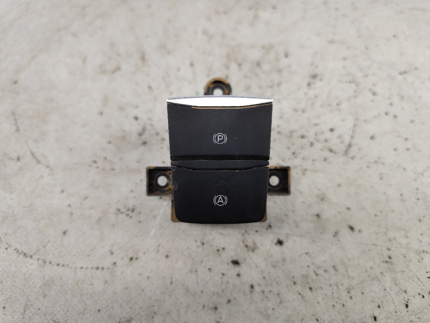 Travão de mão / parque FORD Focus IV Imagem-0