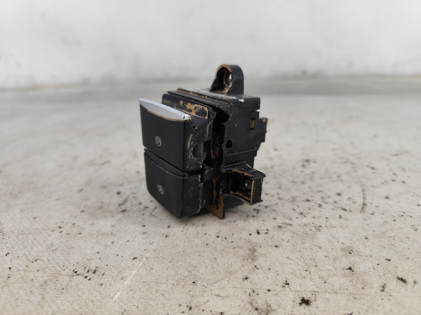 Travão de mão / parque FORD Focus IV Imagem-1