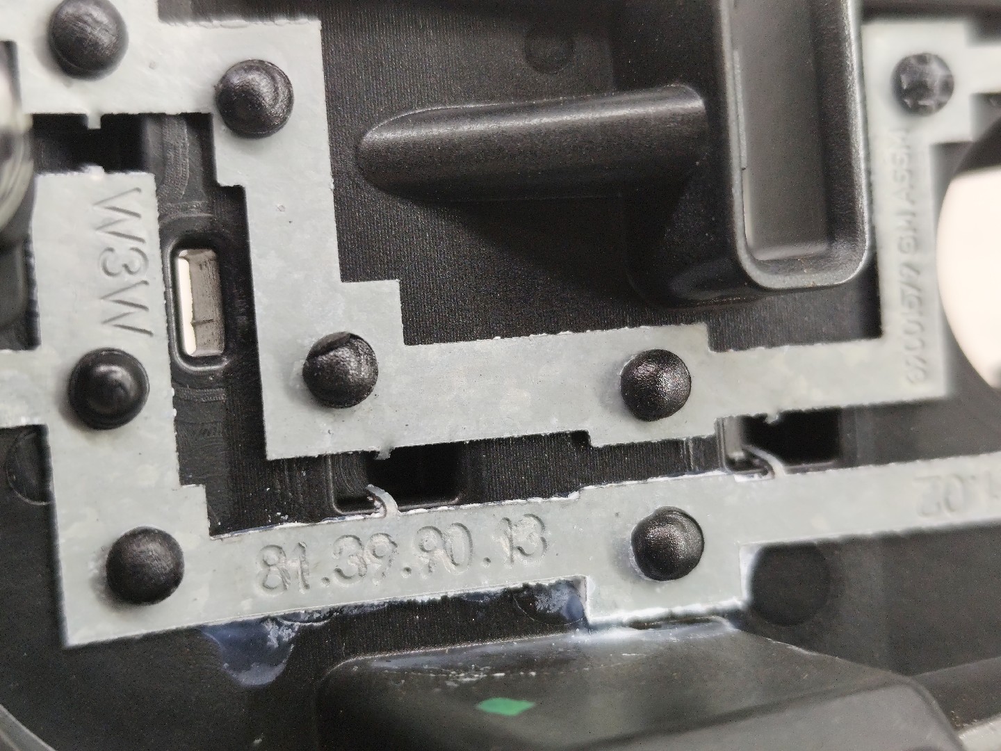 Suporte lâmpada esquerdo OPEL Astra K Imagem-7