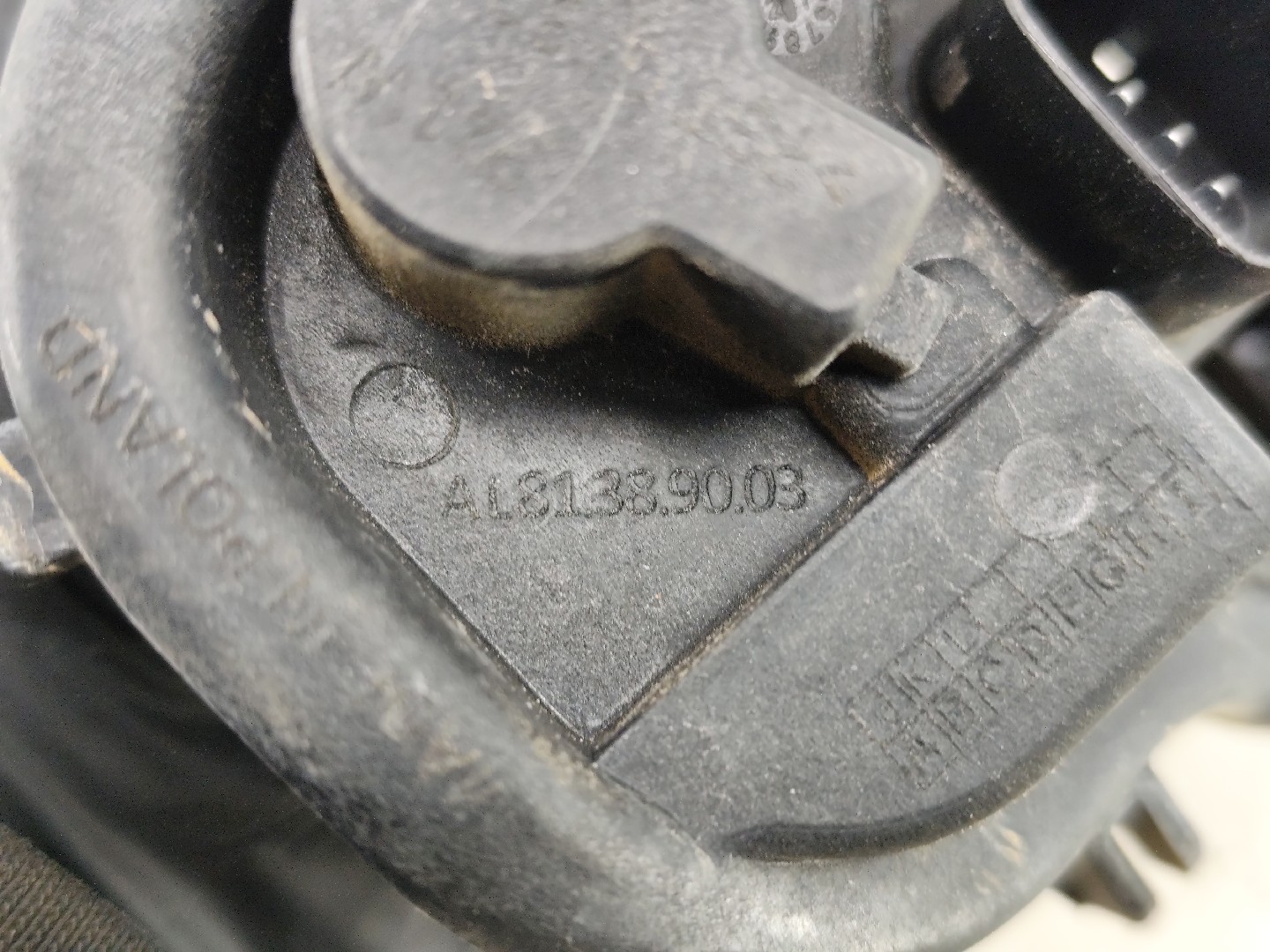 Suporte lâmpada esquerdo OPEL Astra K Imagem-3