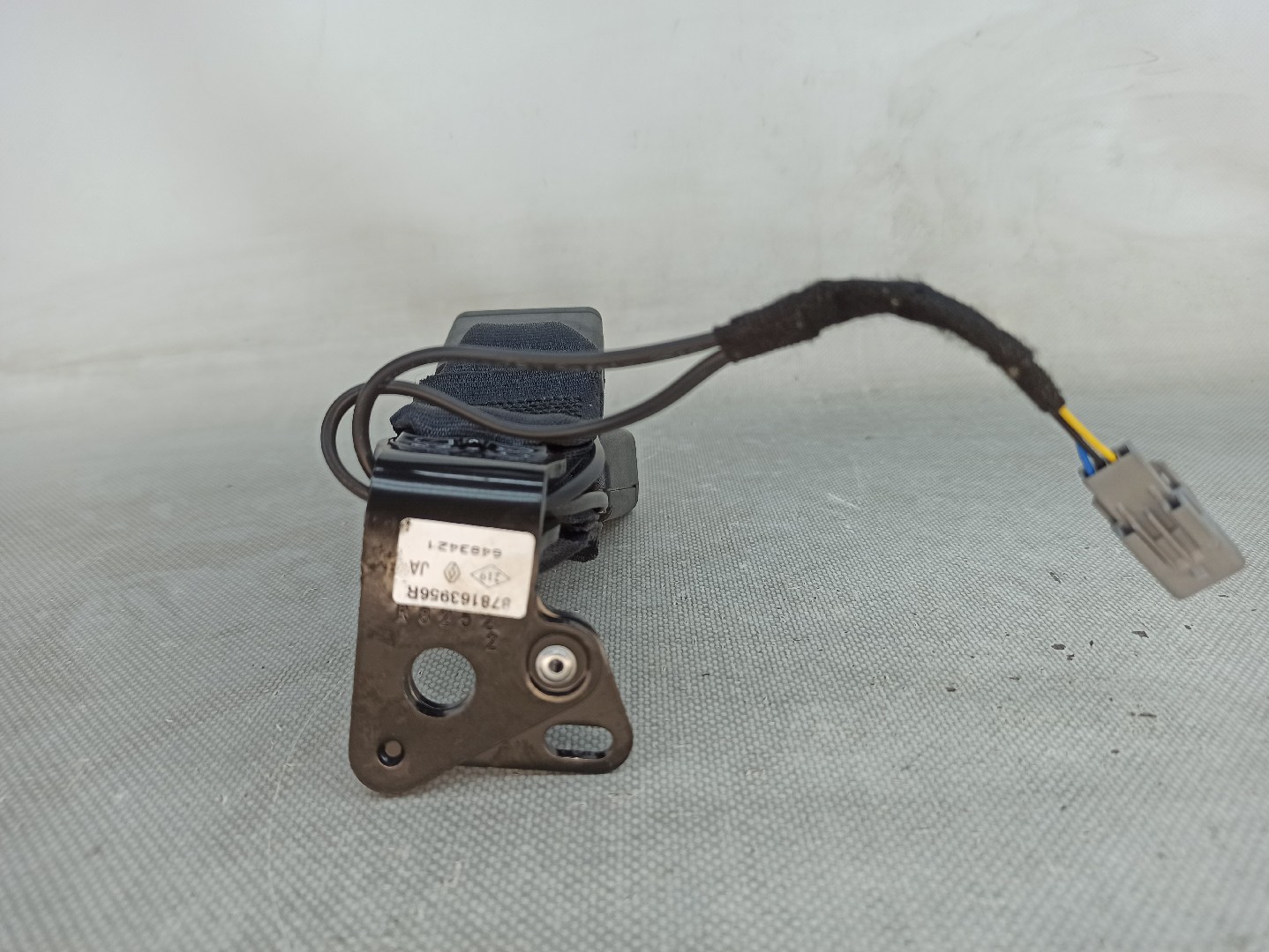 Encaixe de cinto trás esquerdo RENAULT Zoe (BFM_) Imagem-3