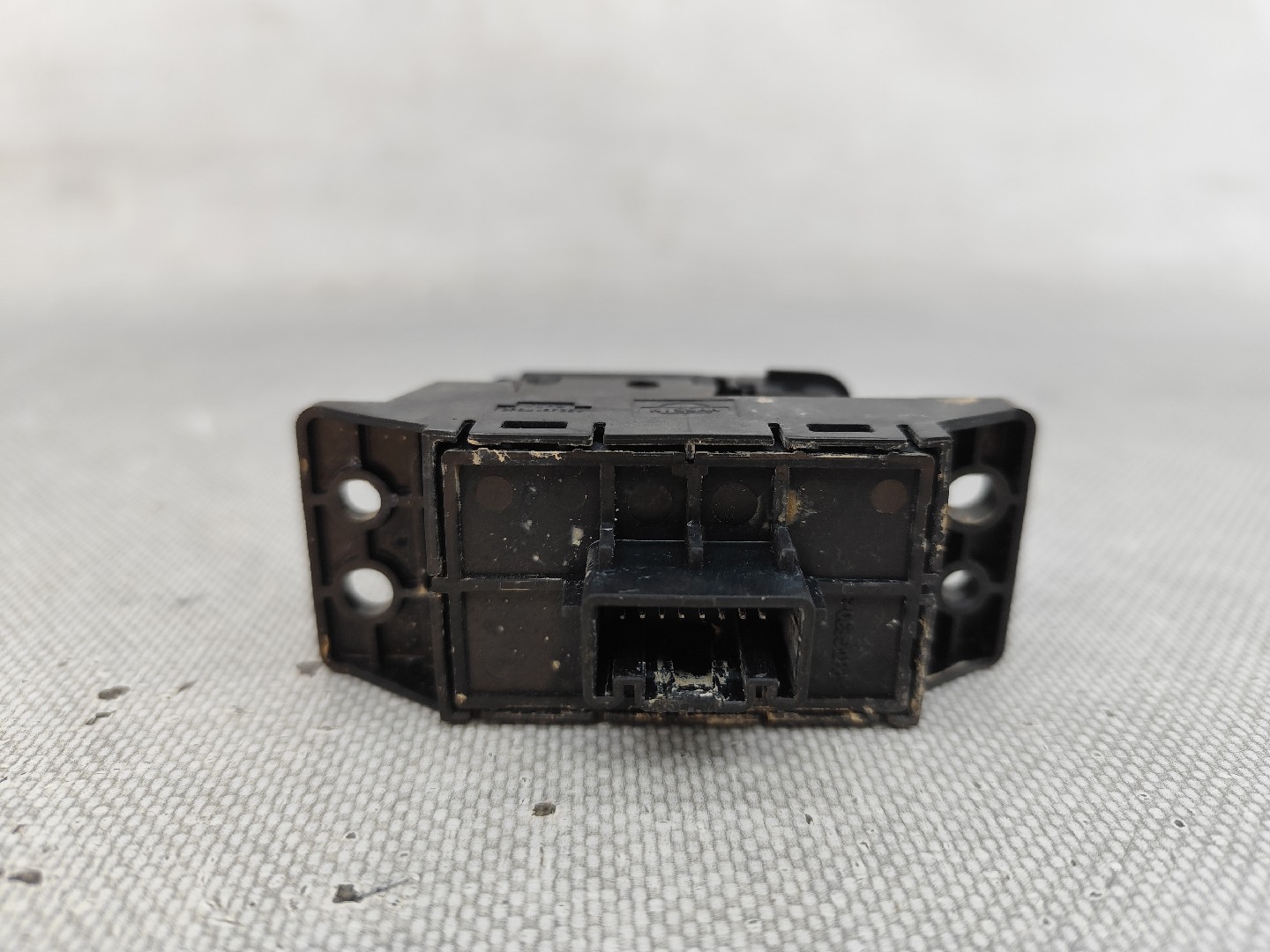 Travão de mão / parque NISSAN Qashqai II (J11) Imagem-1