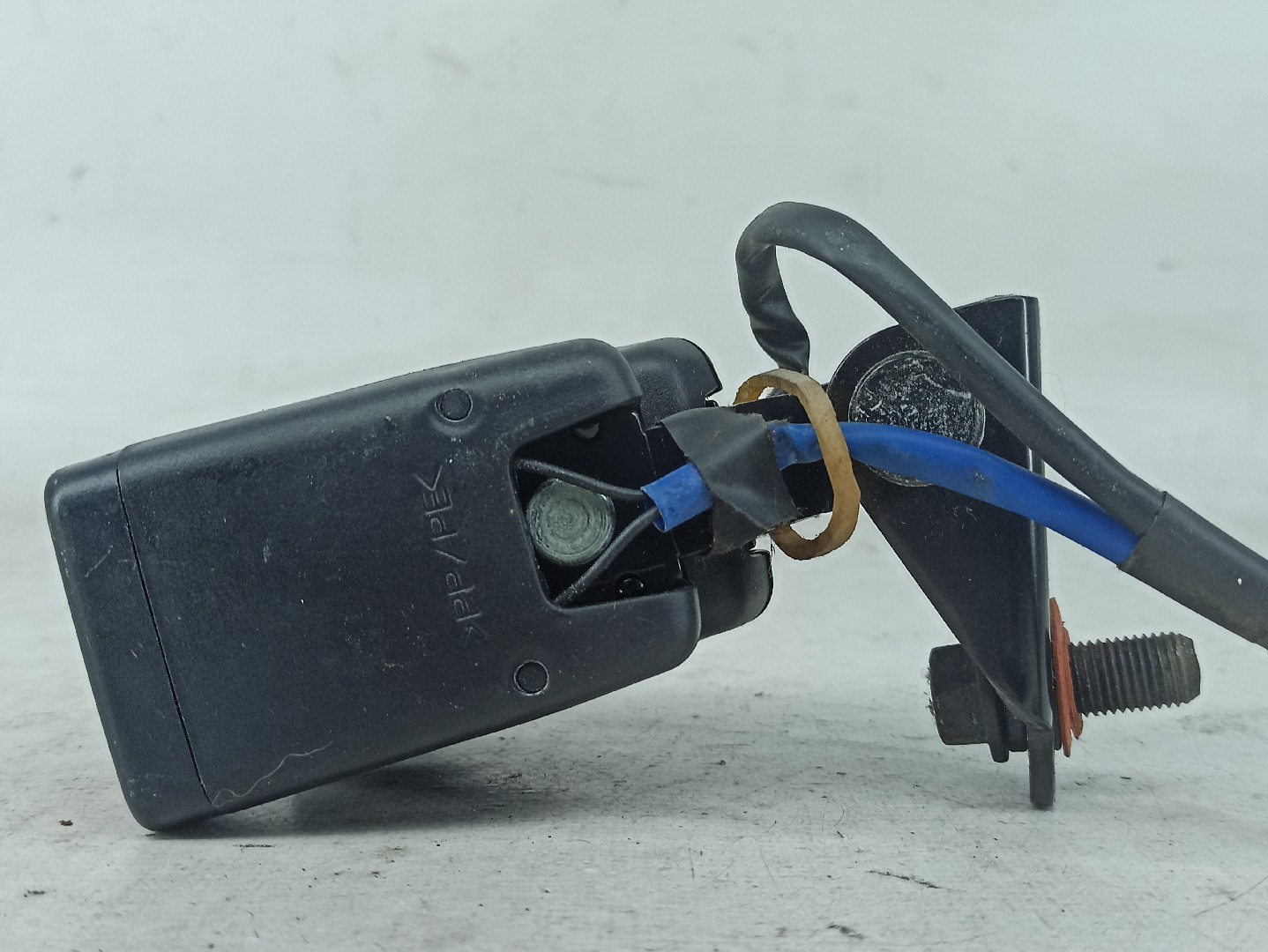 Encaixe de cinto trás esquerdo HYUNDAI i30 (FD) Imagem-1