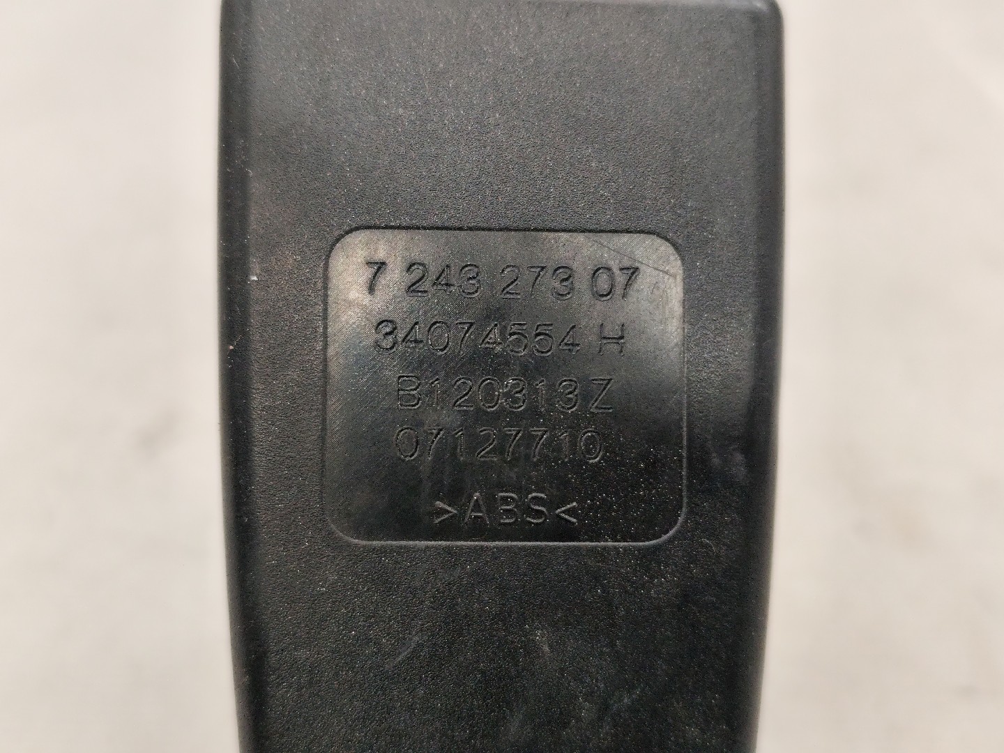 Encaixe de cinto trás esquerdo BMW 5 Touring (F11) Imagem-3