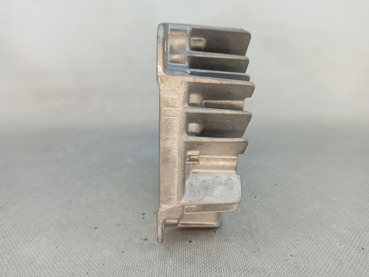 Amplificador de colunas NISSAN Micra V (K14) Imagem-2