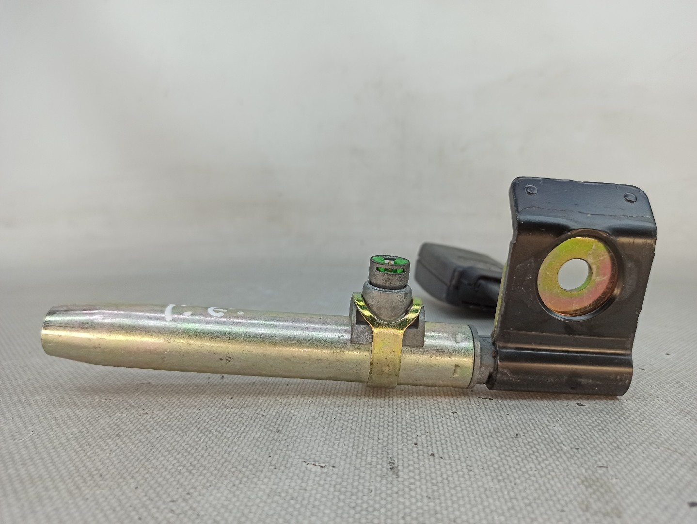 Fibbia cintura posteriore sinistra MERCEDES-BENZ Classe C Carrinha (S203) Imagem-1