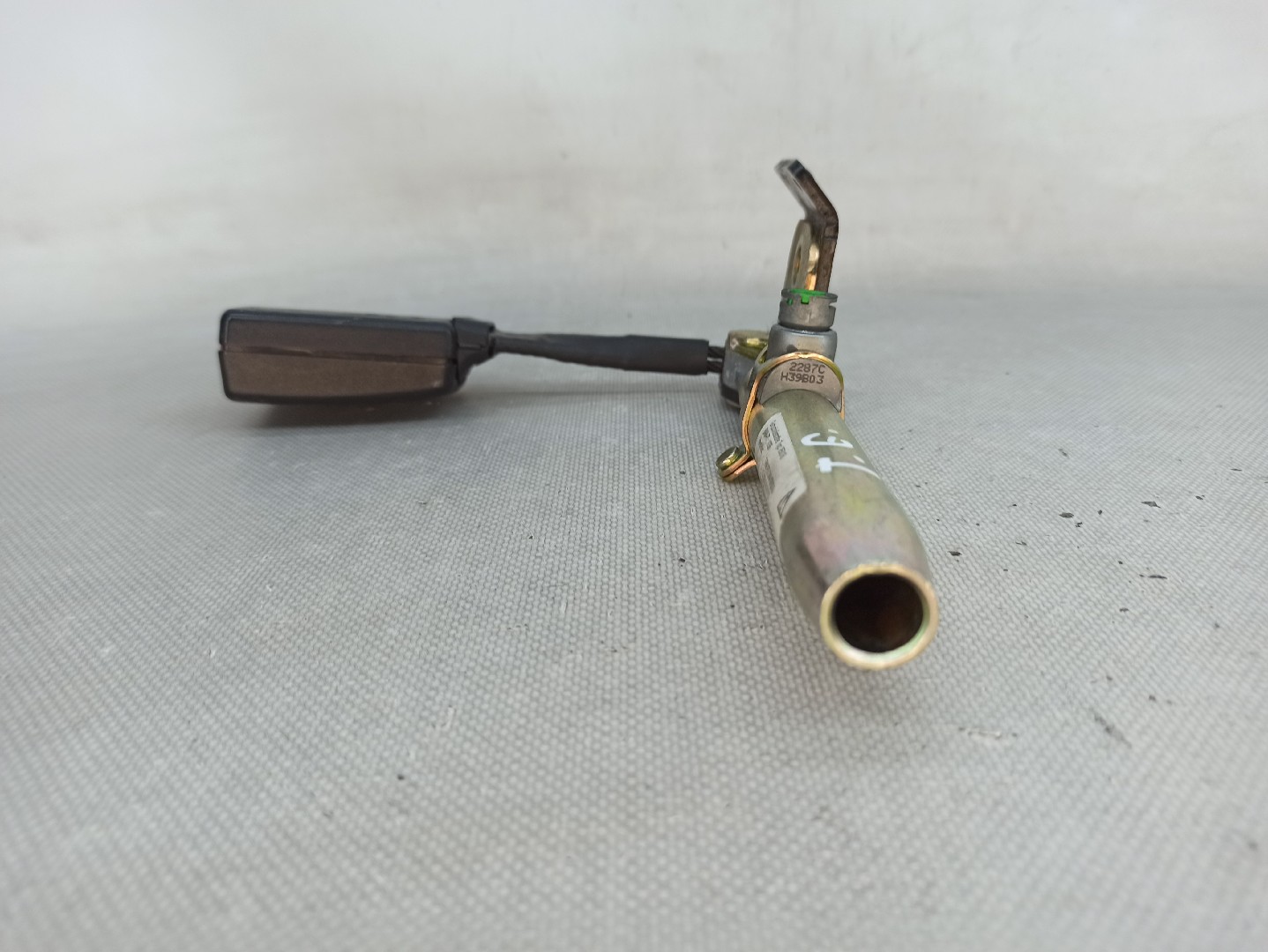 Fibbia cintura posteriore sinistra MERCEDES-BENZ Classe C Carrinha (S203) Imagem-3