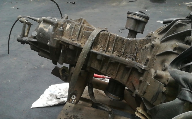 Boîte de vitesses manuelle RENAULT 21 (B48_) Imagem-1