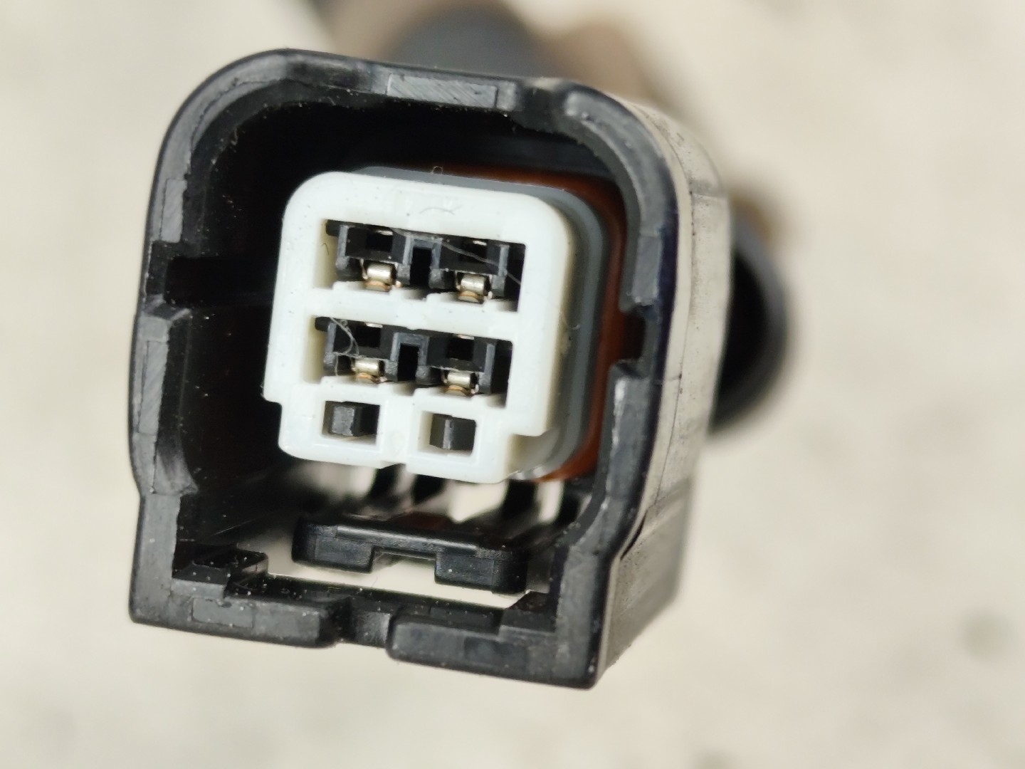 Encaixe de cinto trás esquerdo HONDA Civic VIII Hatchback (FN_, FK_) Imagem-3