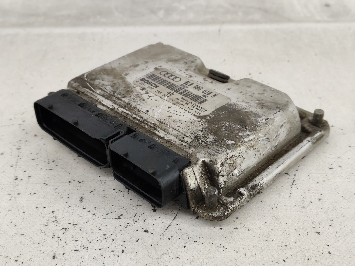 Centralina motor / ECU AUDI A3 (8L1) Imagem-2