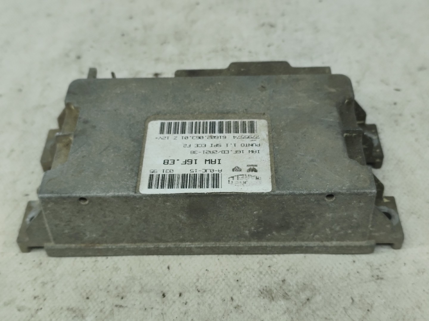 Engine control unit / ECU FIAT Punto (176_) Imagem-1