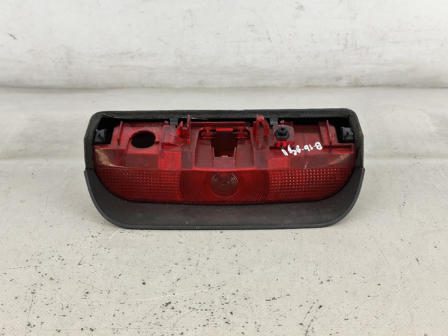 Additional stop light / 3rd stop light MAZDA 2 (DY) Imagem-3