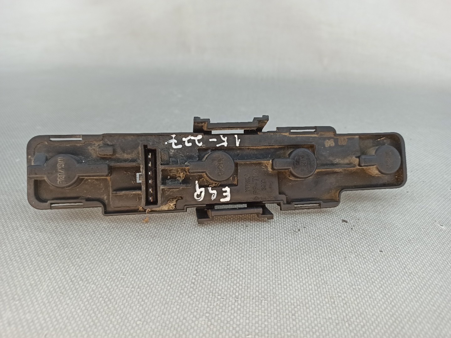 Suporte lâmpada esquerdo MERCEDES-BENZ Vito Combi (638) Imagem-1