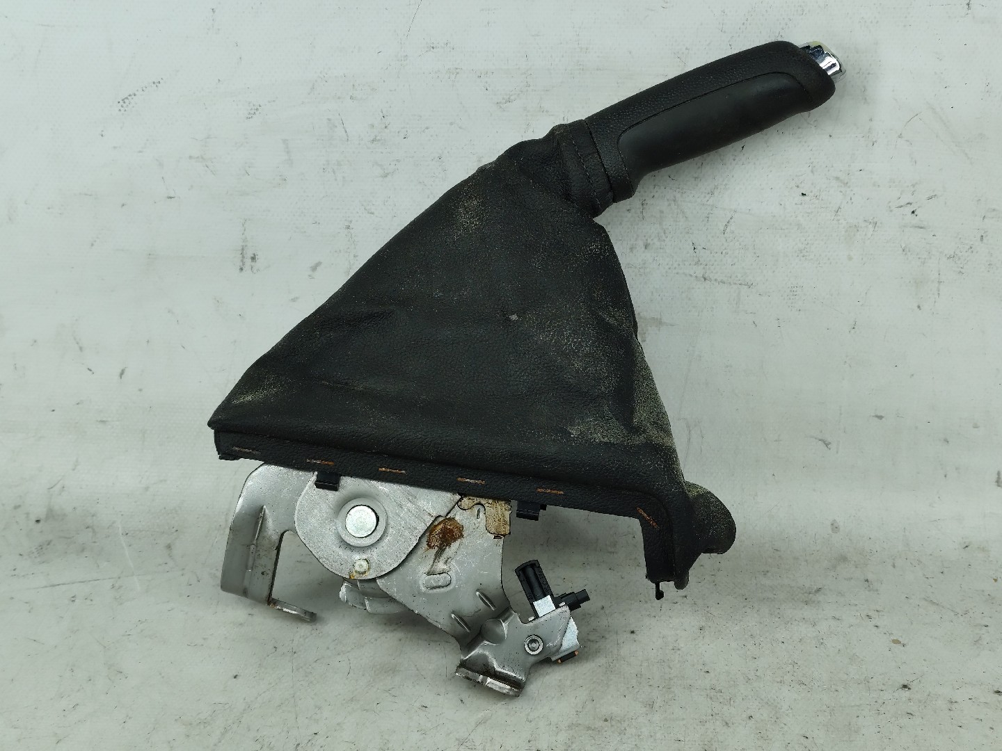 Freno de mano / estacionamento  OPEL Corsa E Imagem-1