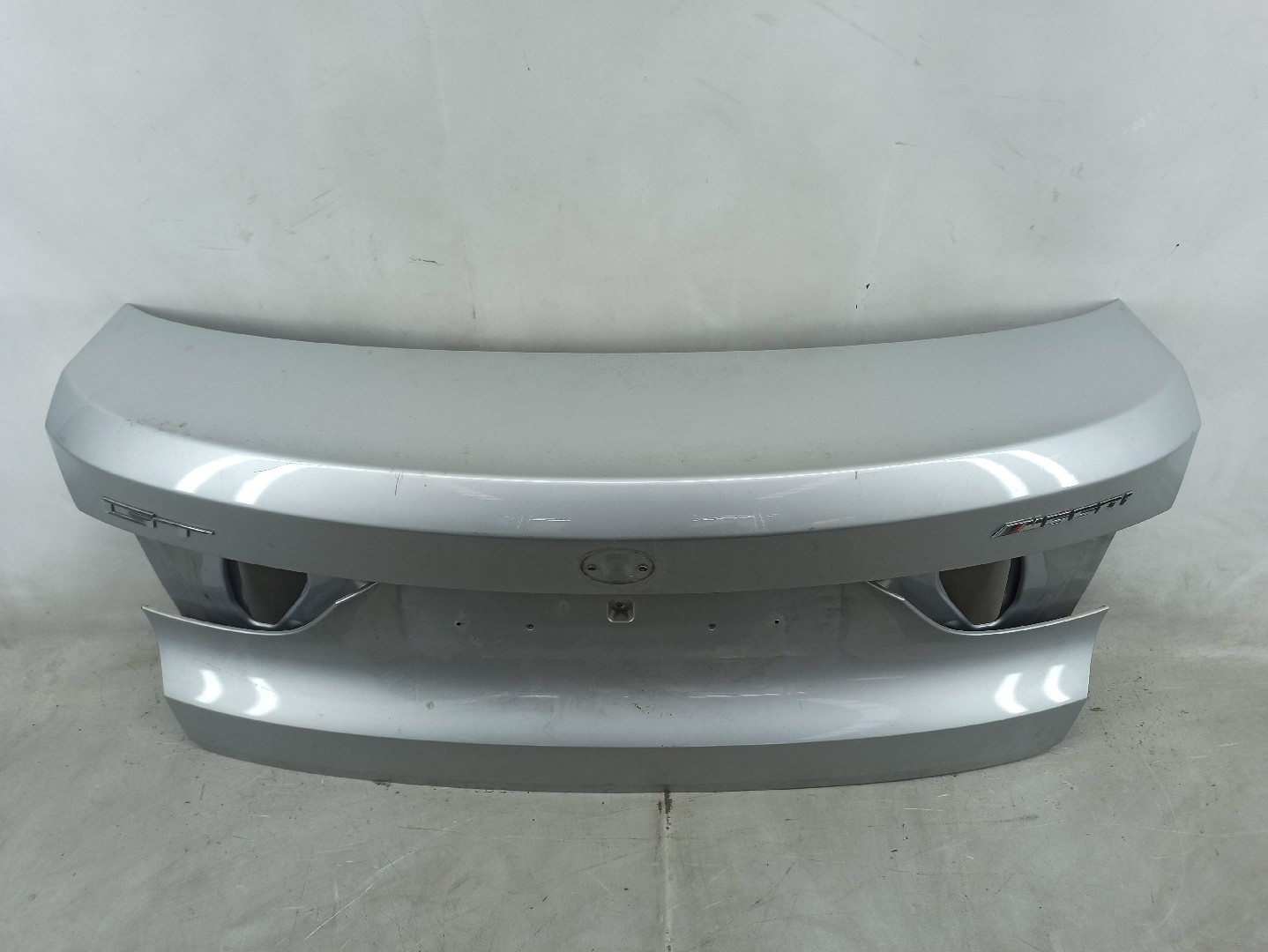 Porta / tampa da mala BMW 5 Gran Turismo (F07) Imagem-3