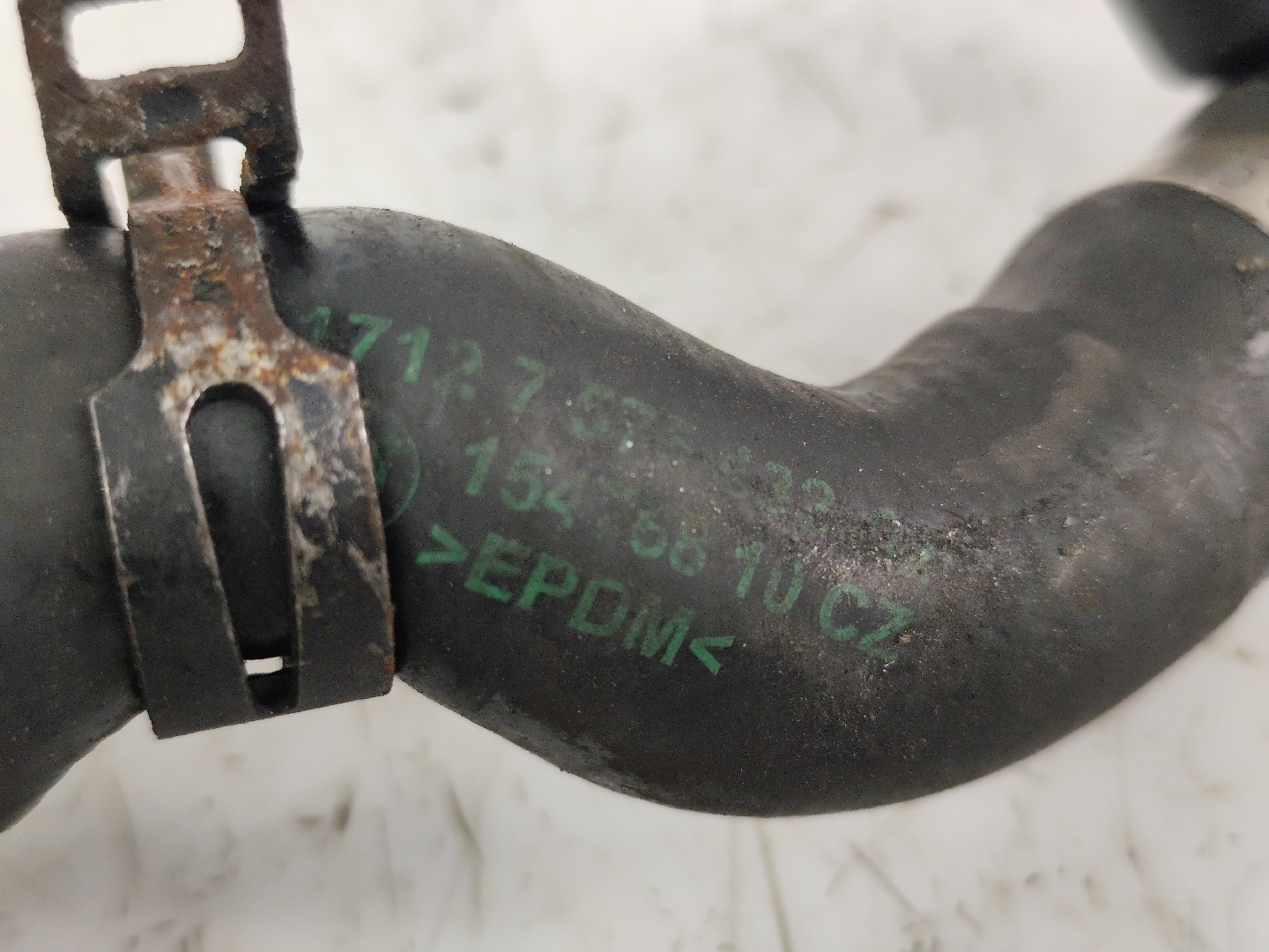 Tubo acqua BMW 5 Gran Turismo (F07) Imagem-11