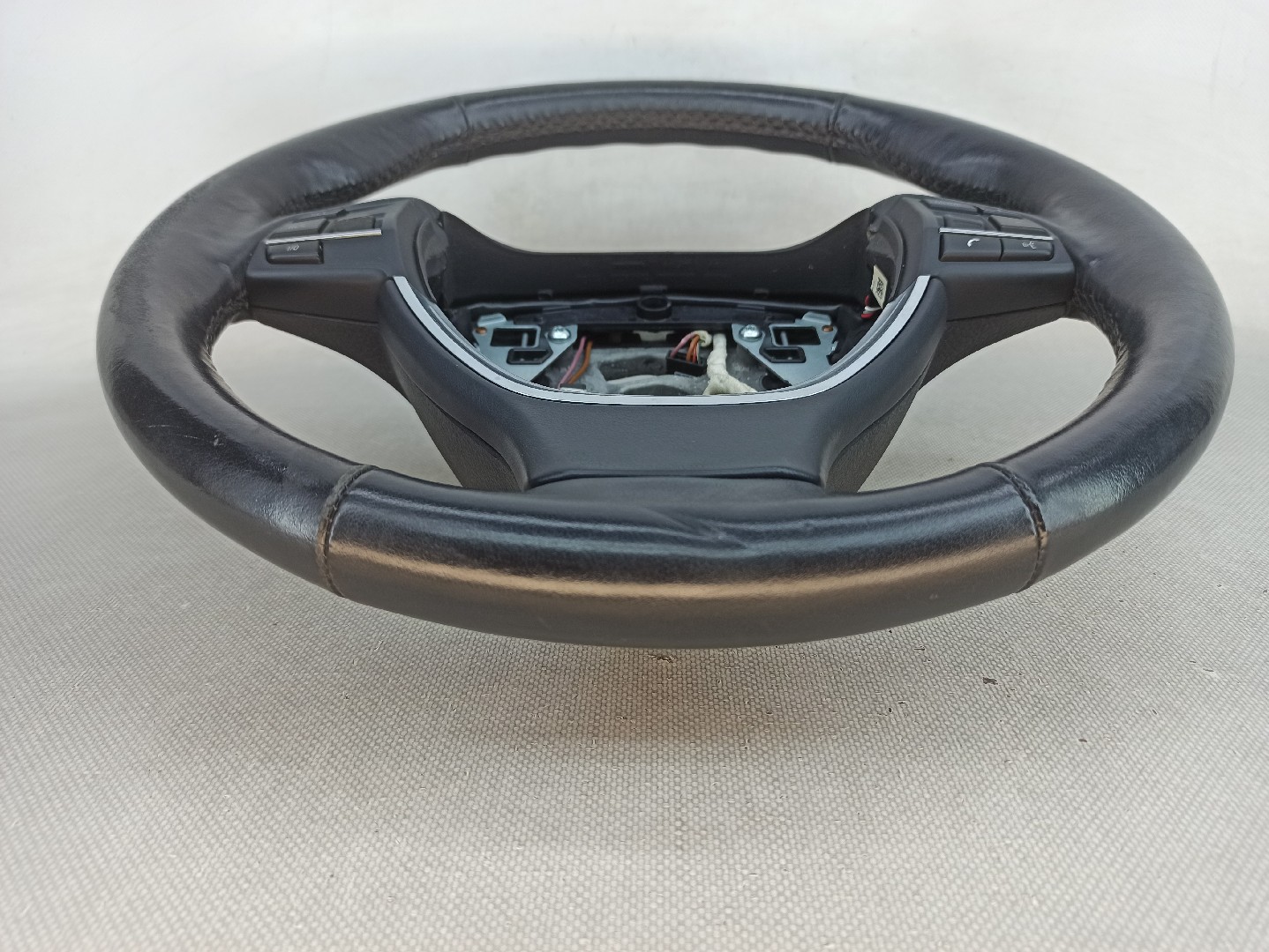 Volante BMW 5 Gran Turismo (F07) Imagem-3