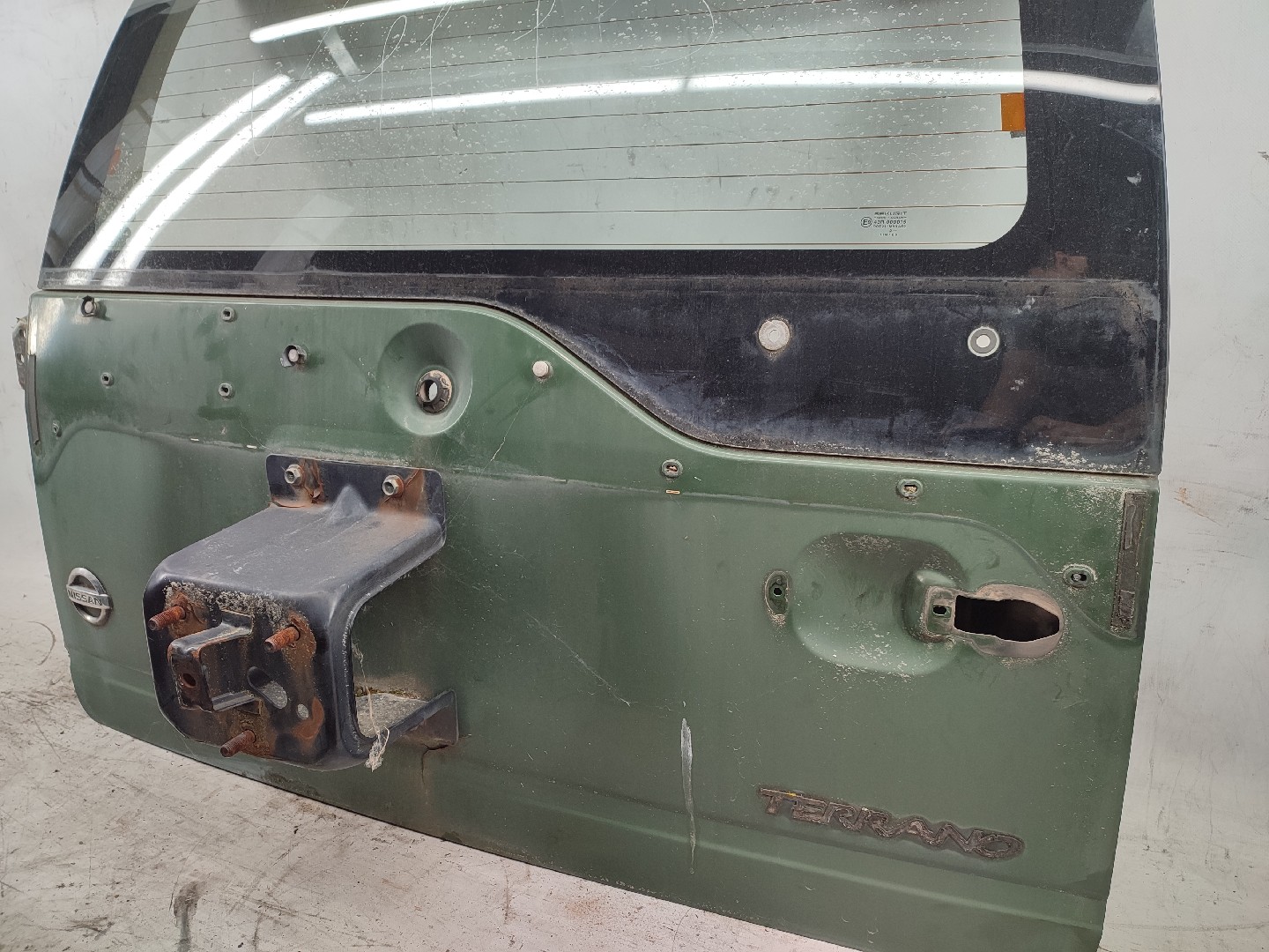 Porta / tampa da mala NISSAN Terrano II (R20) Imagem-2