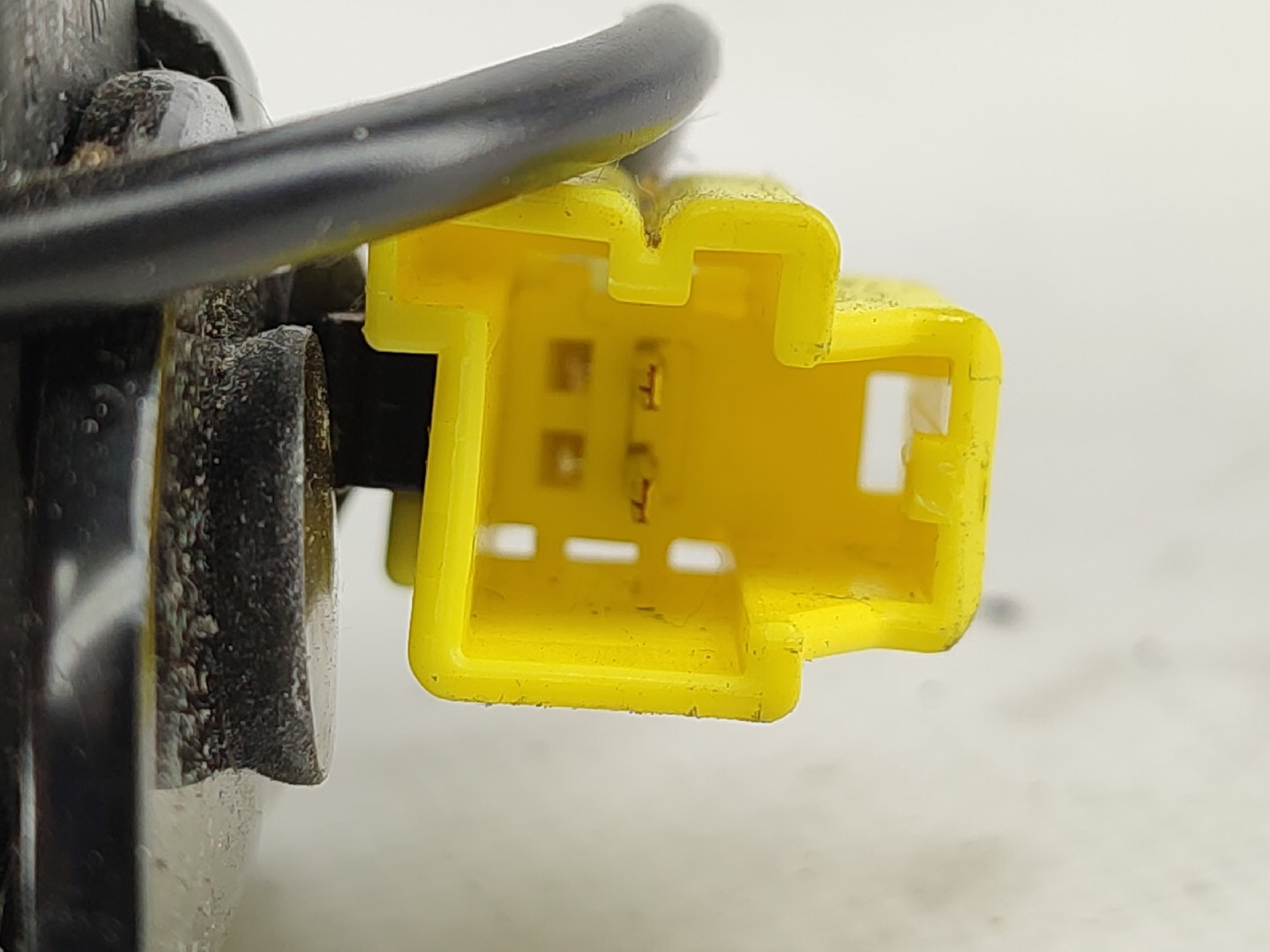 Fibbia cintura posteriore sinistra VOLVO V40 Hatchback Imagem-4