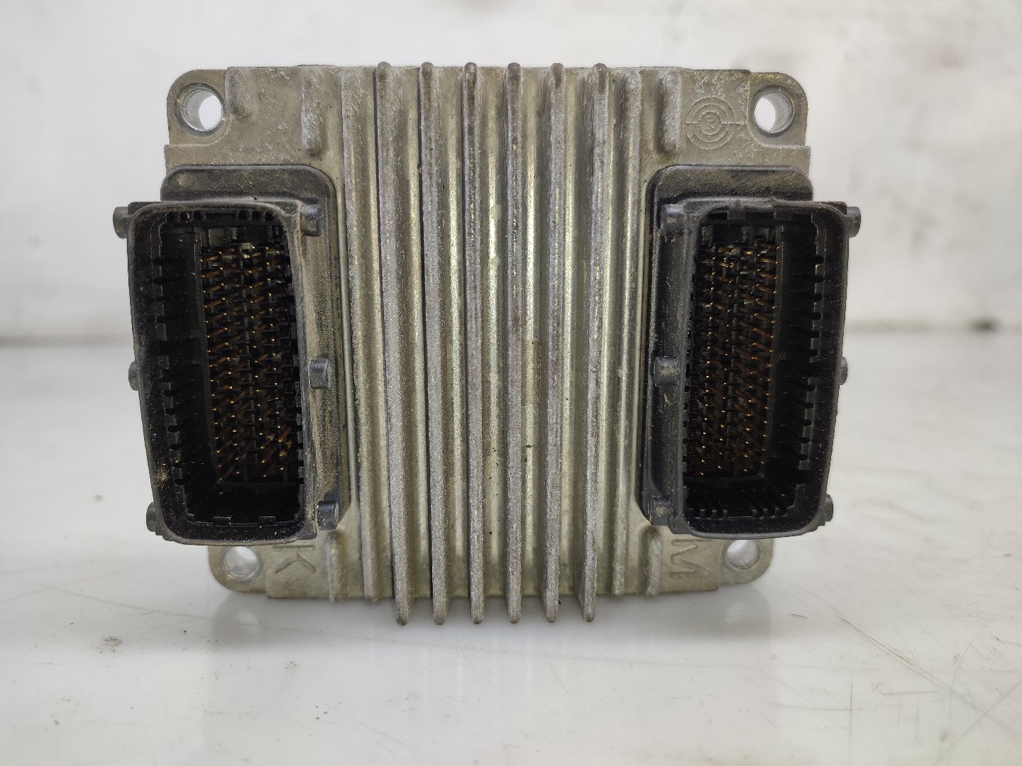 Engine control unit / ECU OPEL Vectra B Caravan (31_) Imagem-1