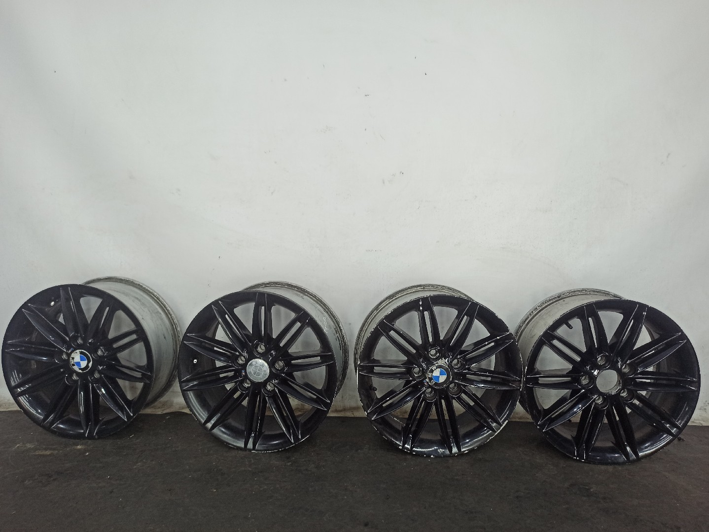 Set di cerchi BMW 1 (E87) Imagem-0