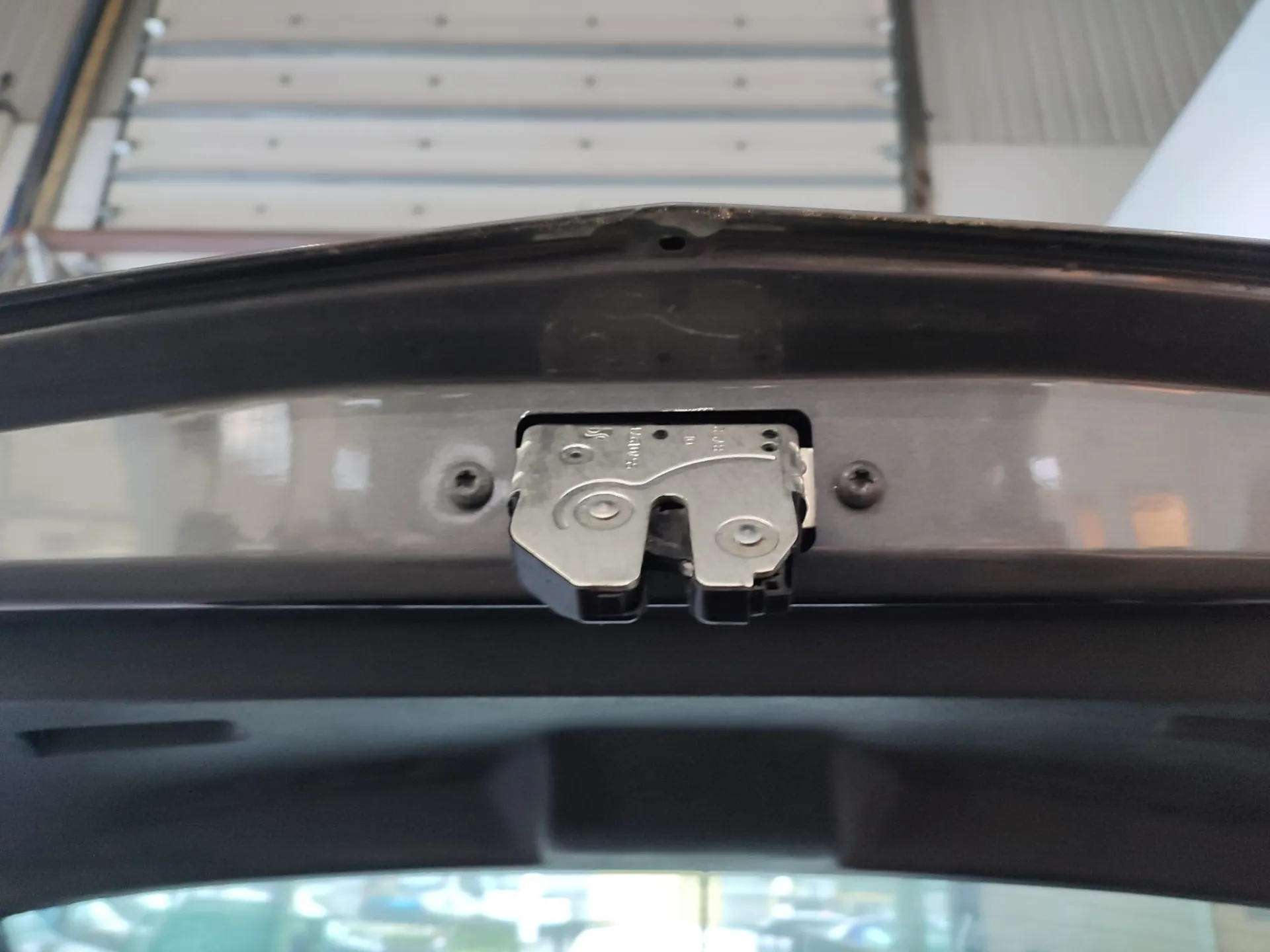 Tailgate / Trunk lid OPEL Corsa D Imagem-3
