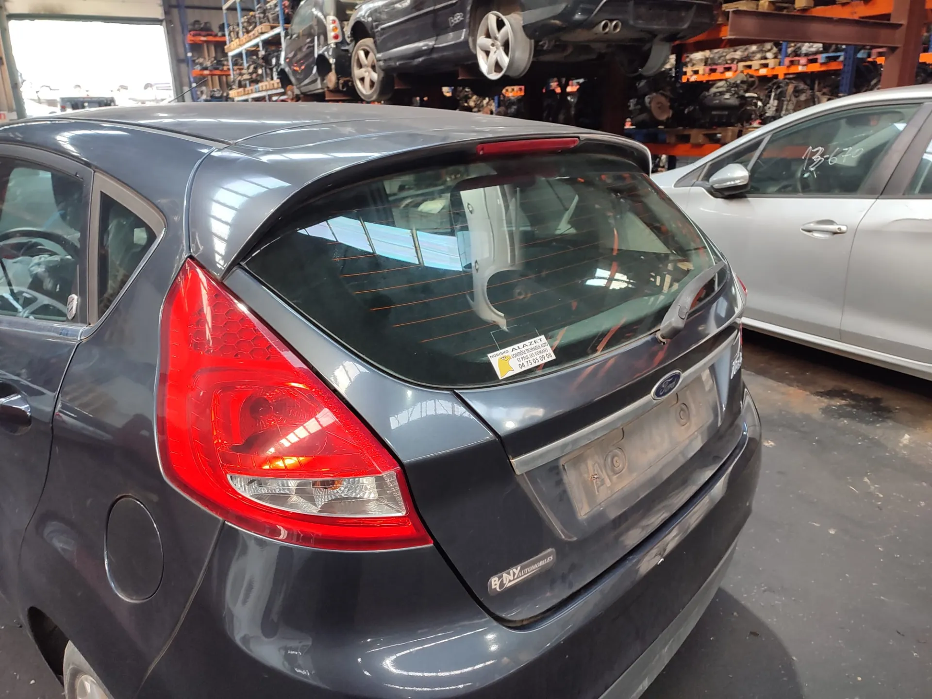 Tailgate / Trunk lid FORD Fiesta VI (CB1, CCN) Imagem-1