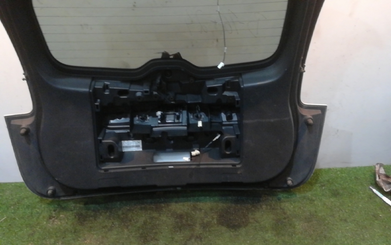 Porta / tampa da mala MAZDA 5 (CR19) Imagem-3